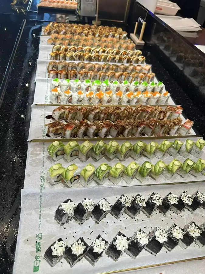 Sushis & sashimis